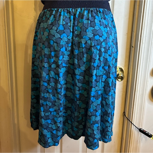 RARE Anthropologie Pendulum Dress RicRac Corsage Leaf Print Wiggle M Medium - Picture 7 of 8